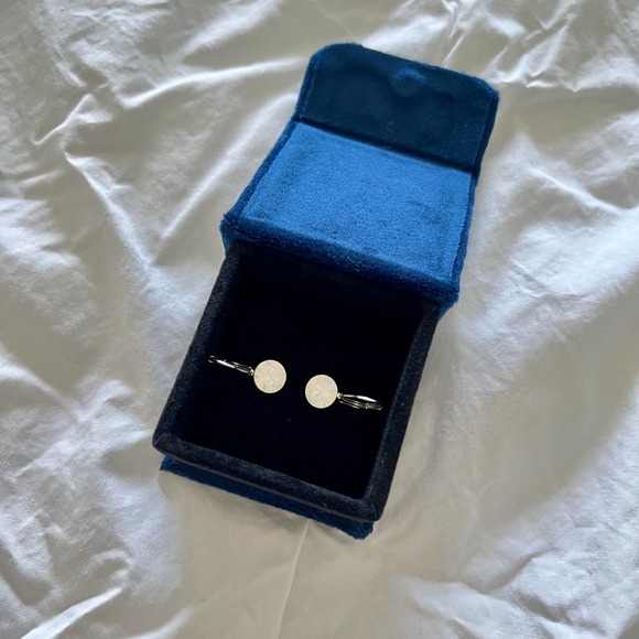 Vintage Y2K Swarovski White And Silver Drop Earrings - Picture 6 of 9